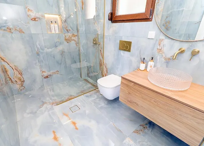 וילה Agnanti Seafront With Pool *