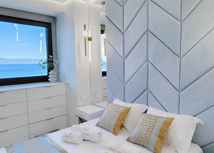 וילה Agnanti Seafront With Pool *