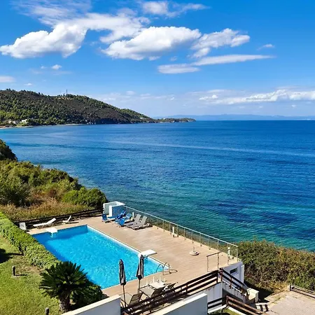 Villa Agnanti Seafront With Pool *