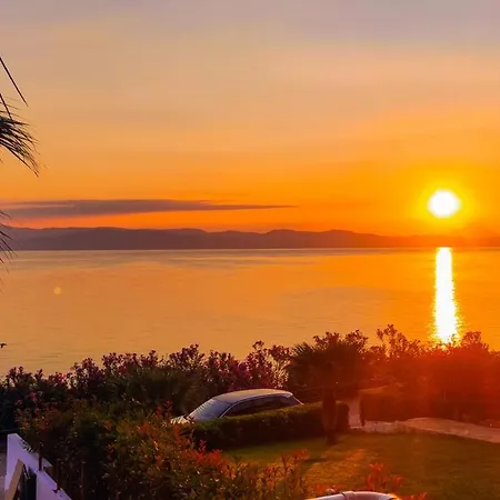 Agnanti Seafront With Pool * Paliouri