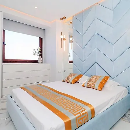 Willa Agnanti Seafront With Pool *