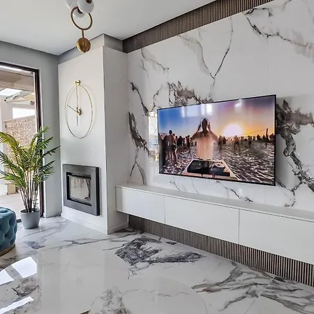 Agnanti Seafront With Pool * Paliouri