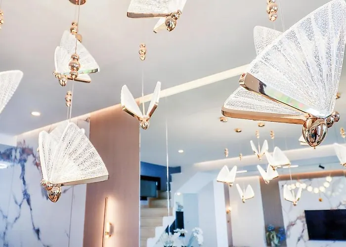 Agnanti Seafront With Pool Paliouri